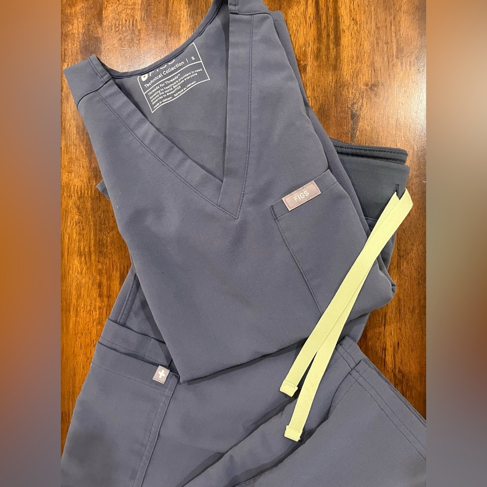 Figs Scrubs SET Catarina S and Kade S Tall. Space Navy EXCELLENT CONDITION